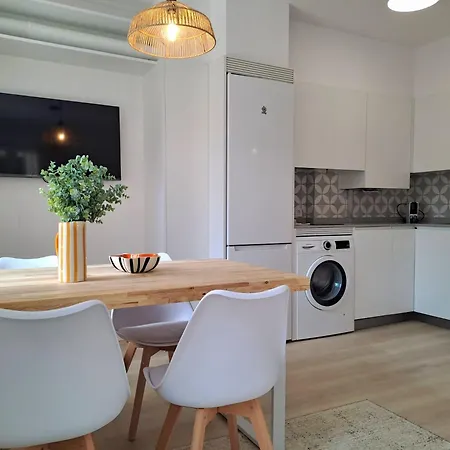 Apartment Plaza Del Ayuntamiento -centro Historico- *